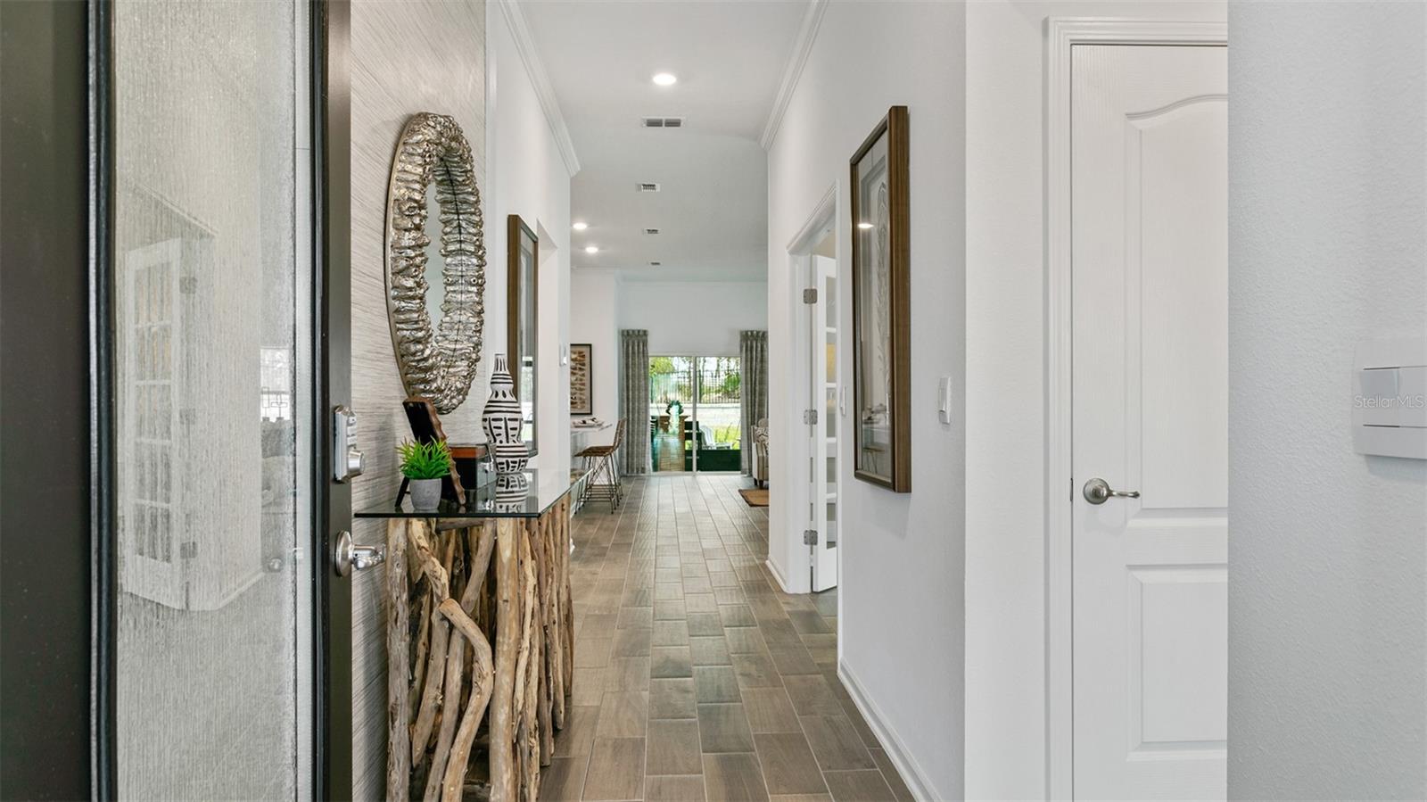 105 Green Circle, FL