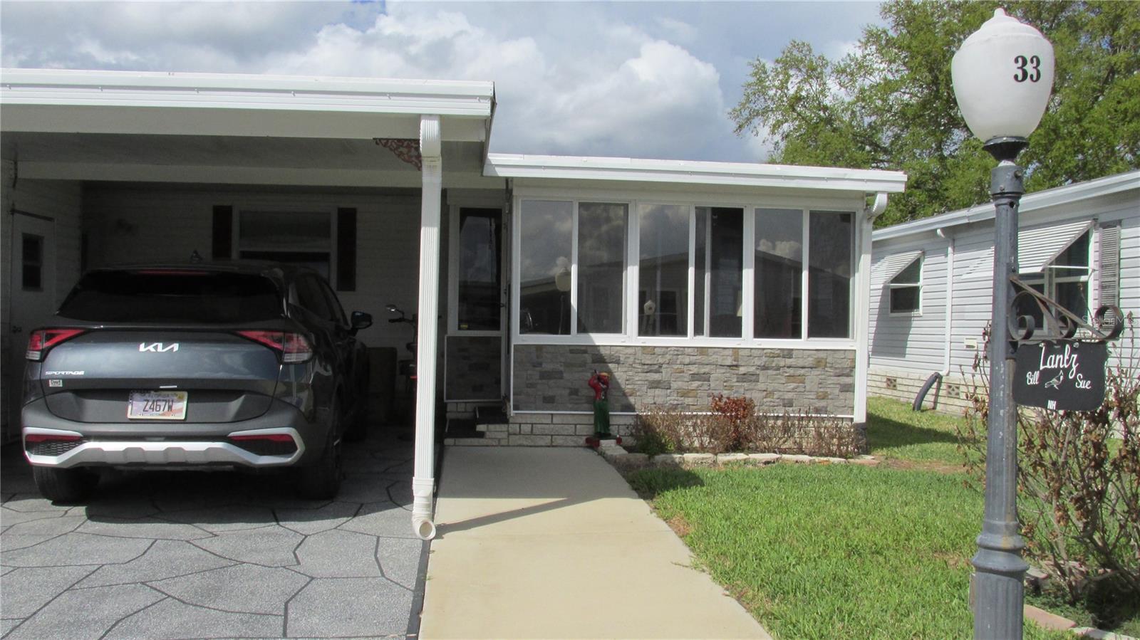 33 Edinburgh Drive, FL