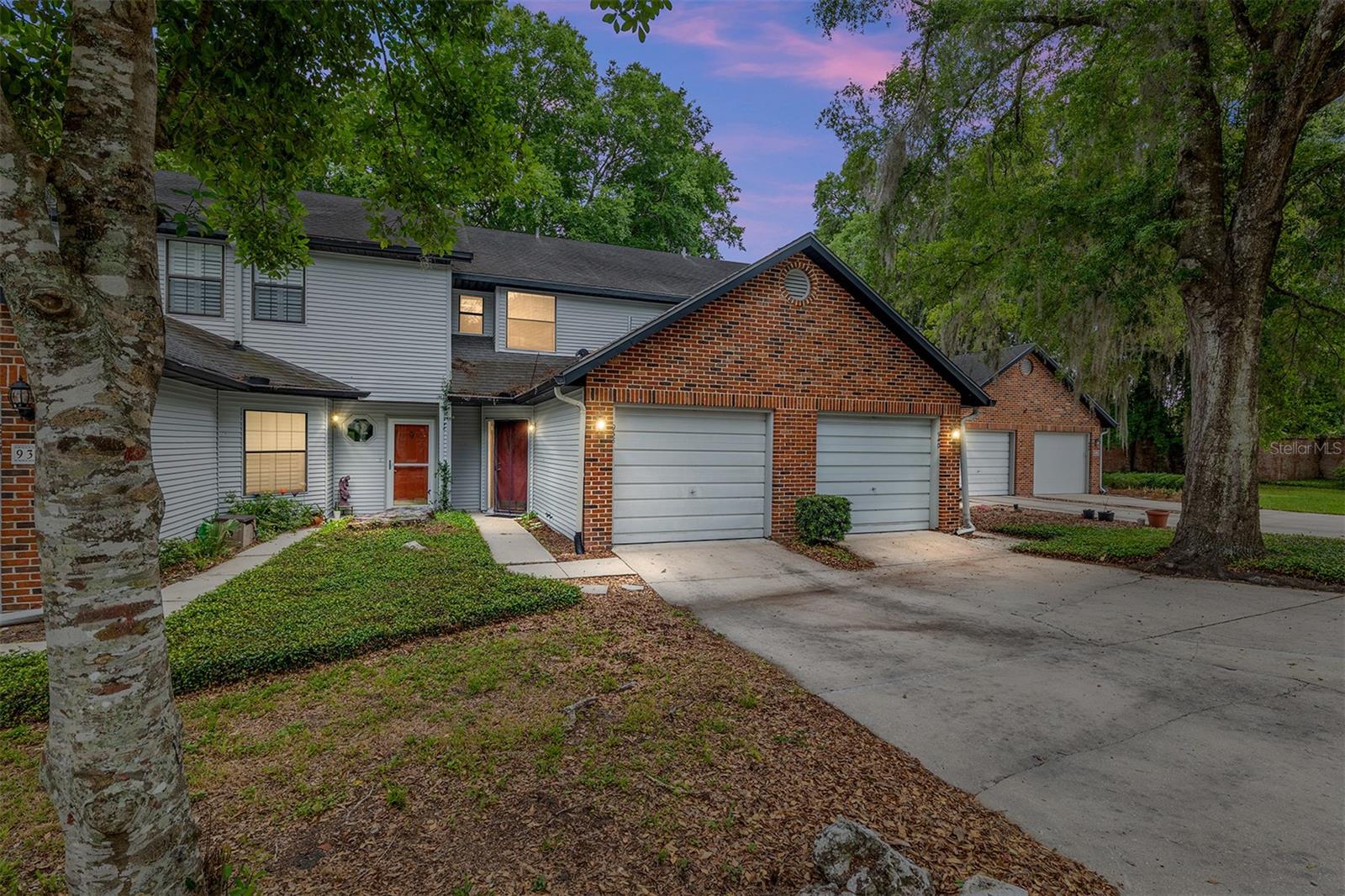 938 42nd Terrace, FL