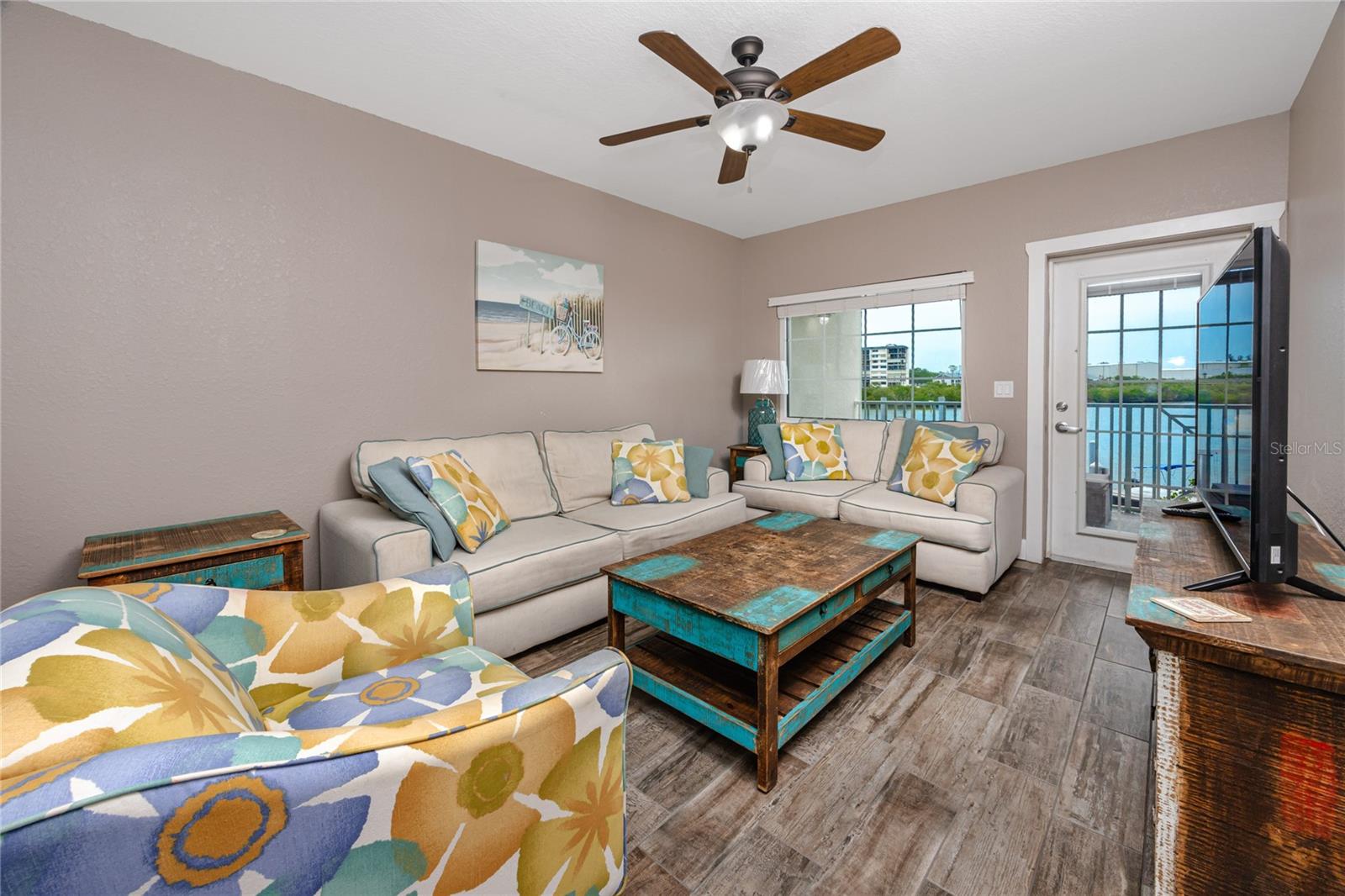 399 2nd Street, FL