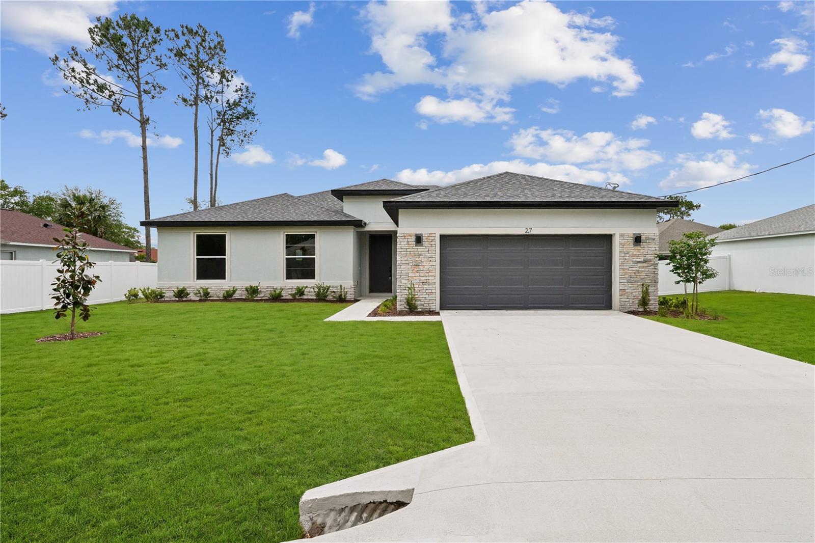 27 Palmer Ln, FL