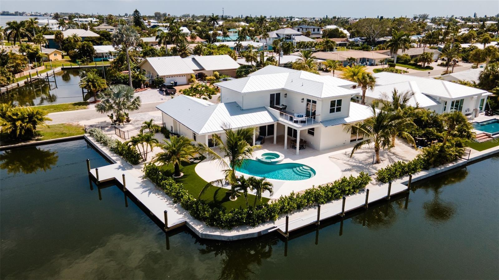 603 Emerald Ln, FL