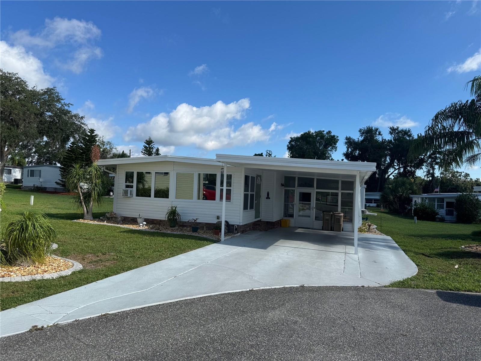 102 Tangelo Cove, FL