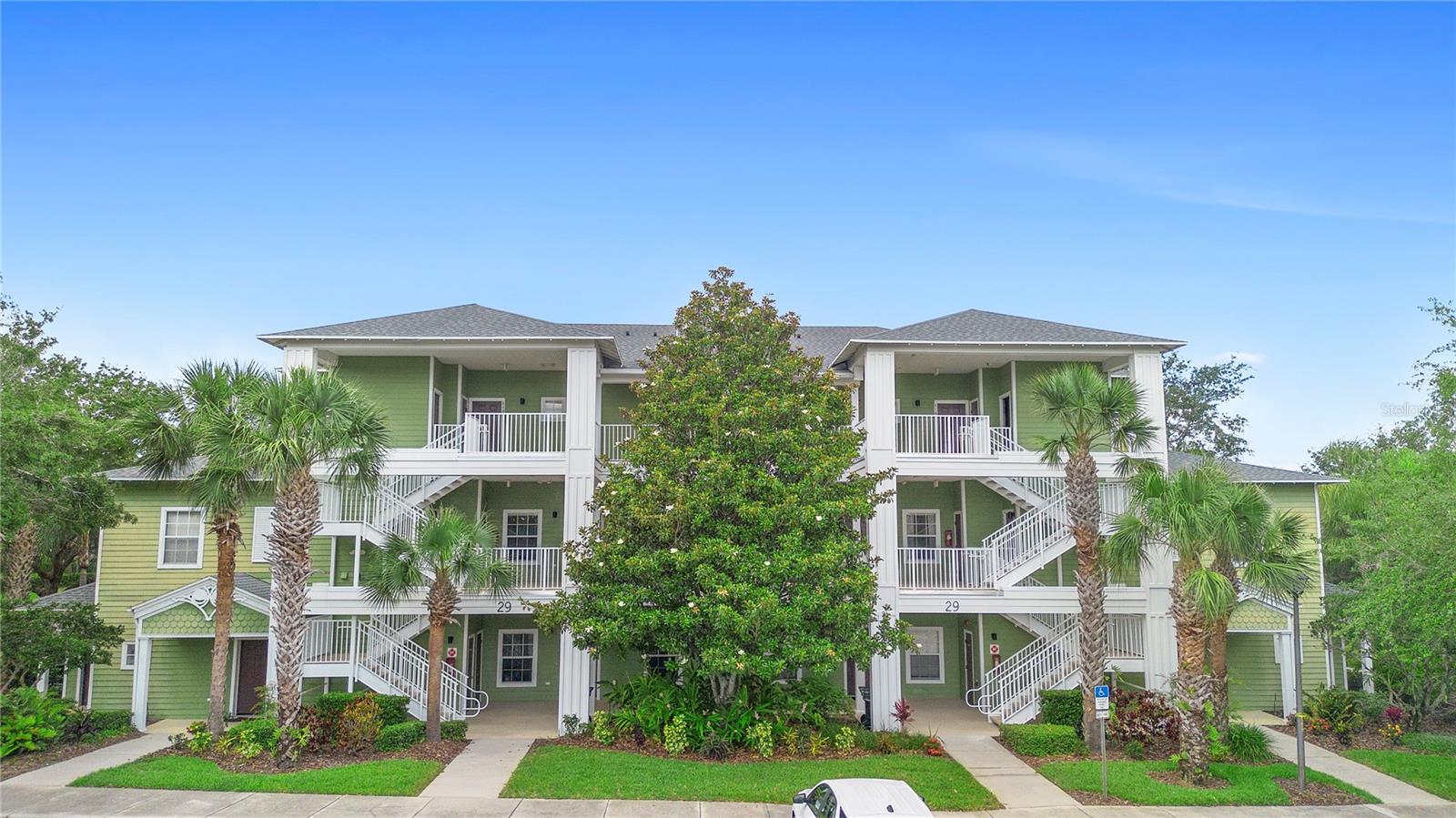 607 Gran Bahama Boulevard, FL