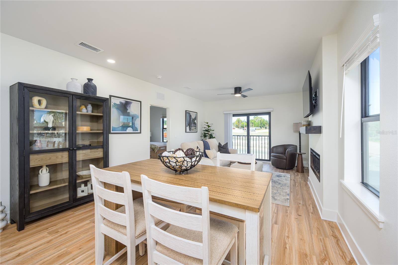 415 1st Avenue, FL