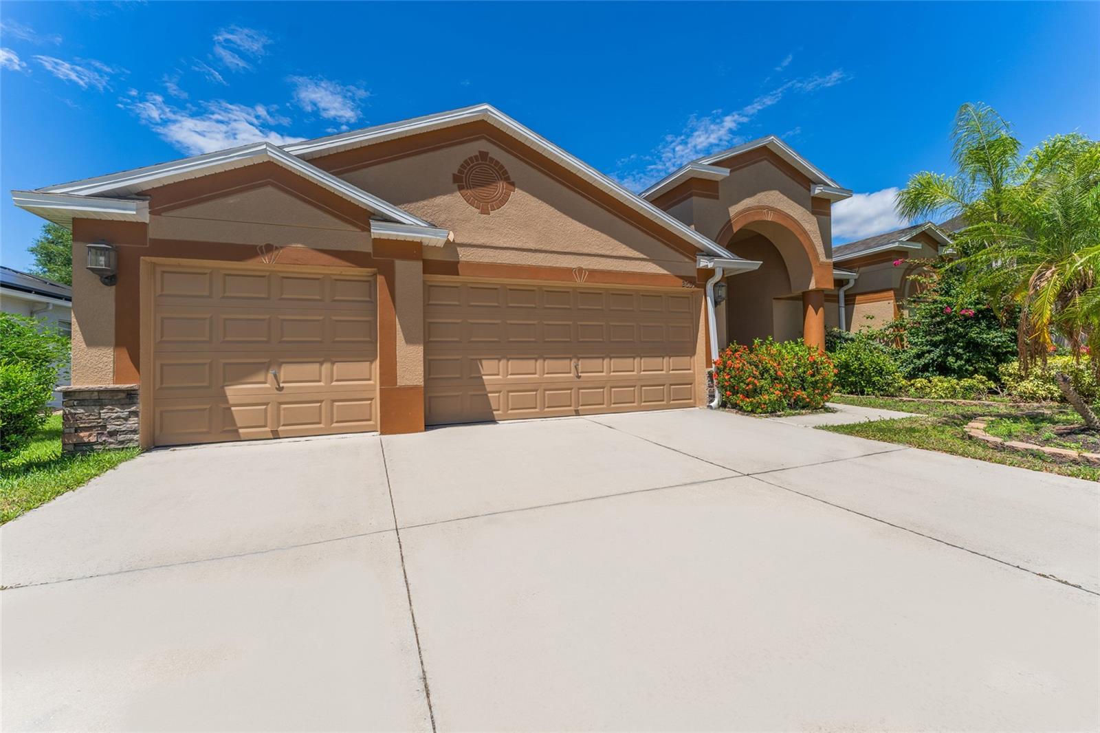 2637 Yukon Cliff Drive, FL