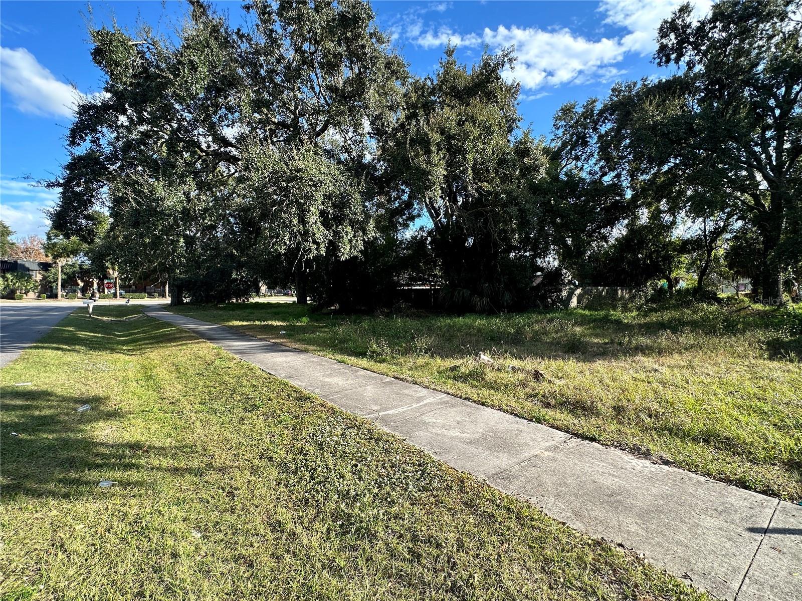802 Ivey Lane, FL