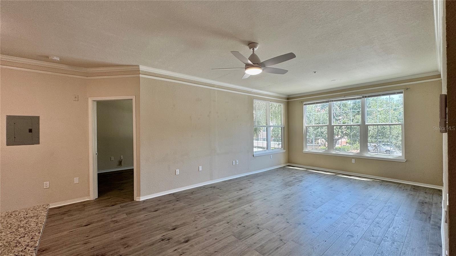 4142 Central Sarasota Parkway, FL