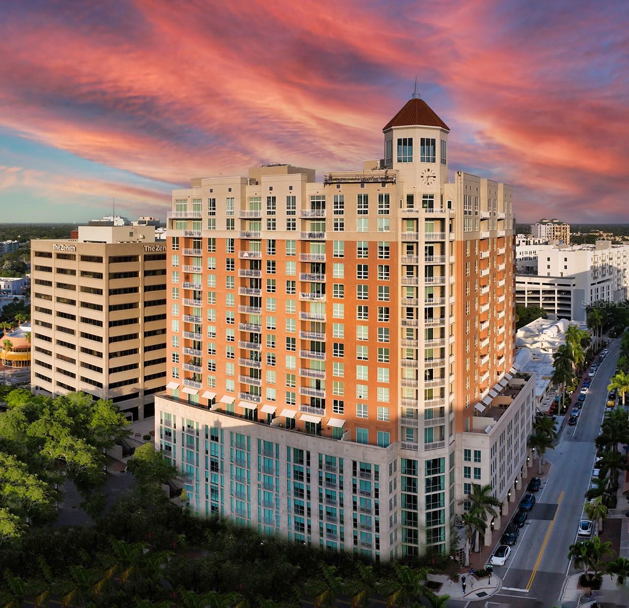 1350 Main Street, FL
