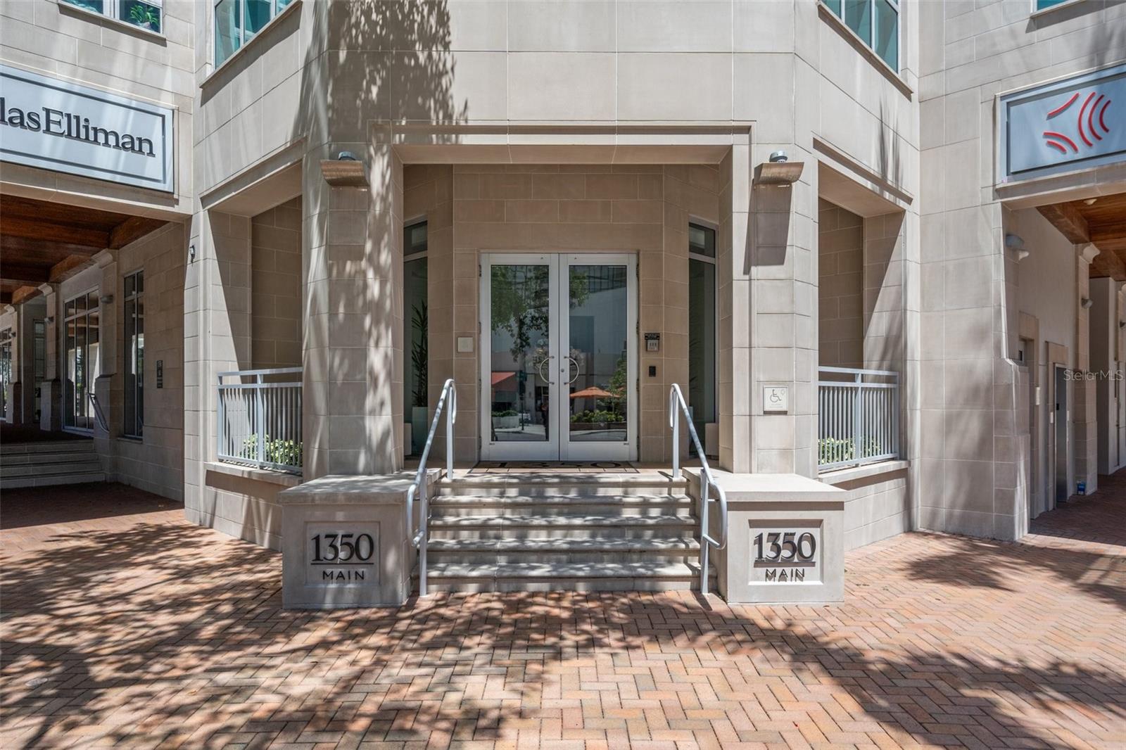1350 Main Street, FL