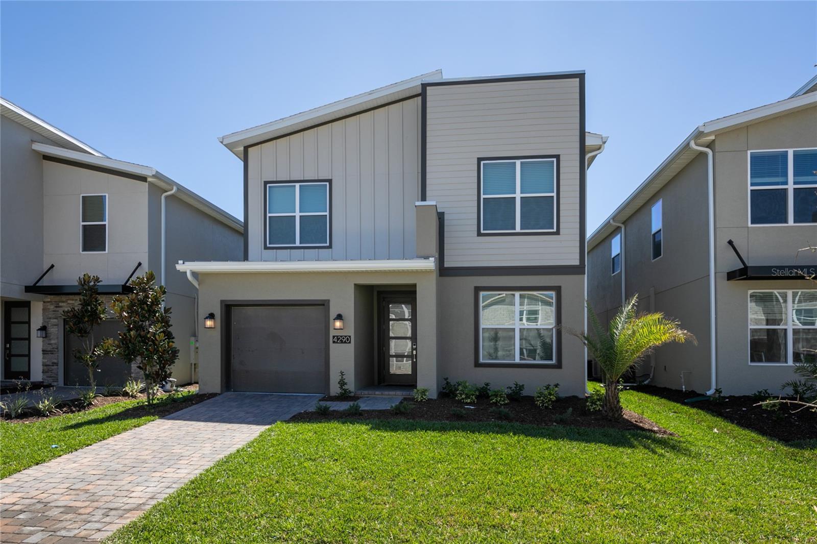 4290 Paragraph Dr, FL