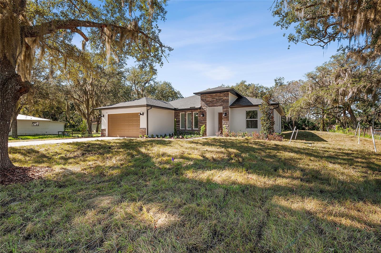 304 Jungle Road, FL