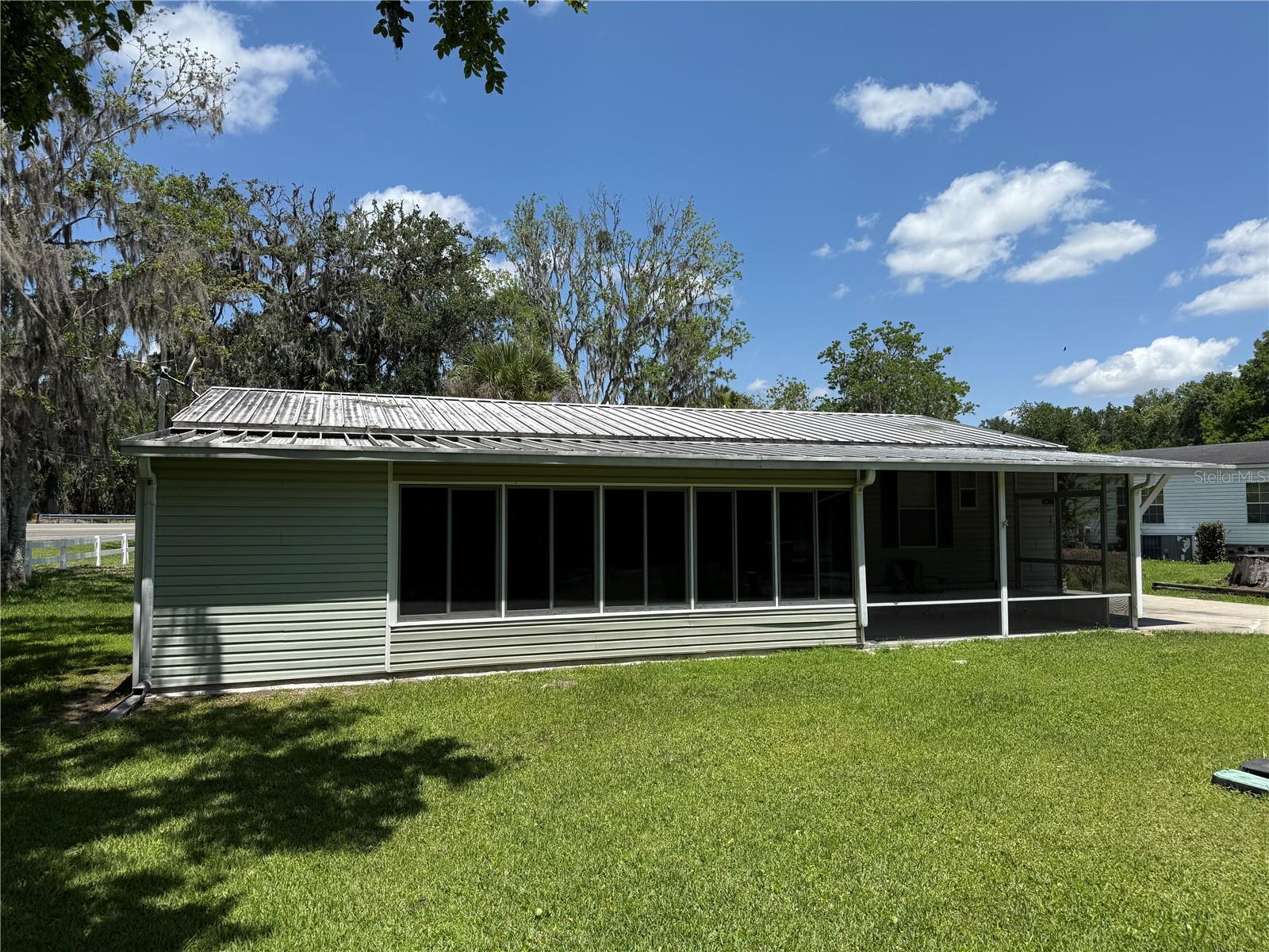 26 Canal Way, FL