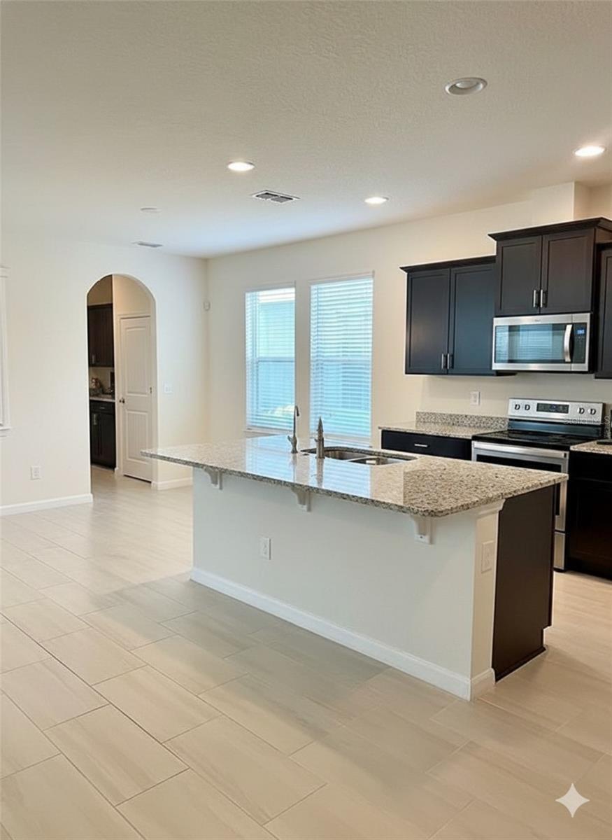 16391 Admirals Cove Lane, FL