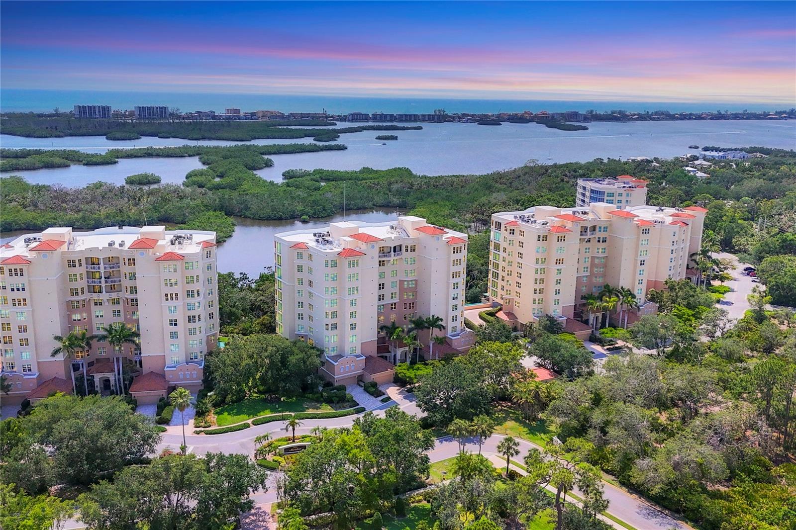 401 N Point Rd #504, FL