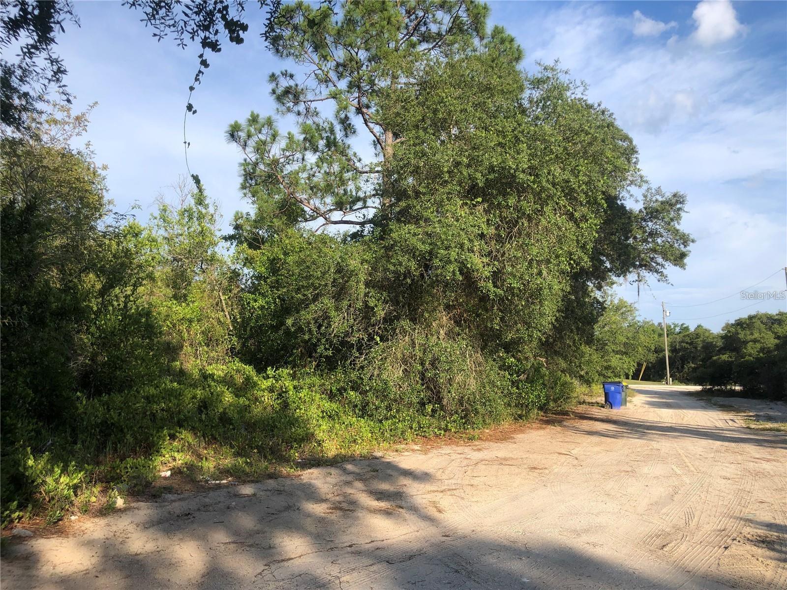2610 N Rehrer Rd, FL