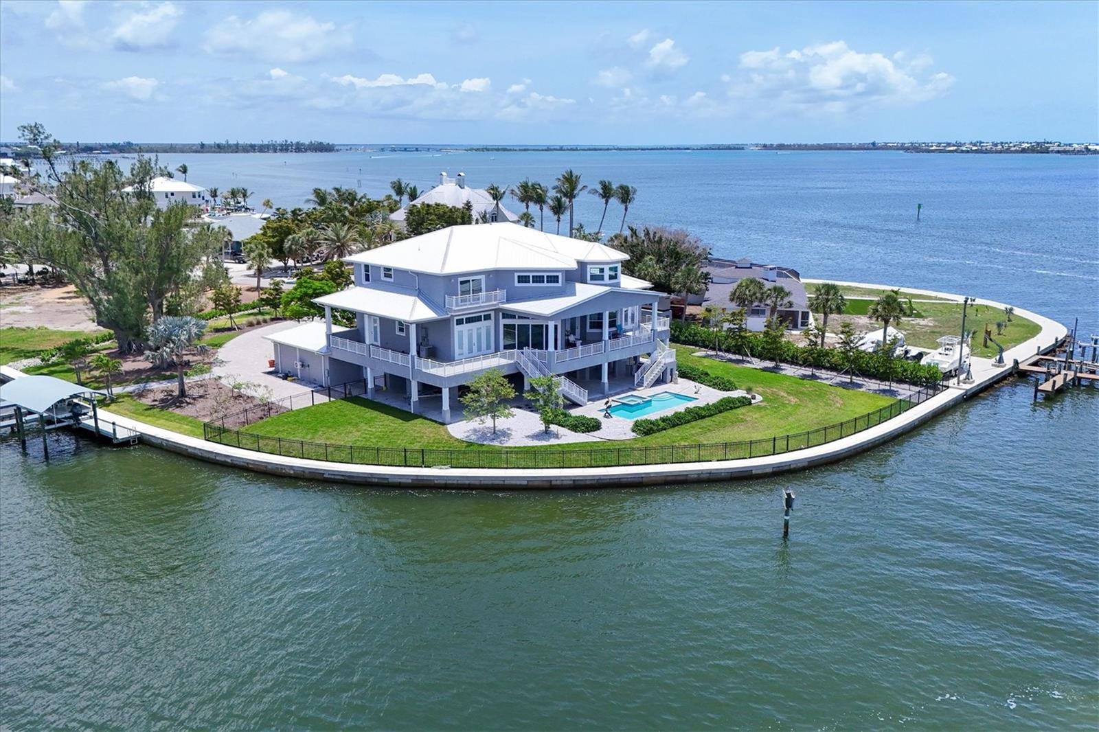 565 Green Dolphin Drive, FL