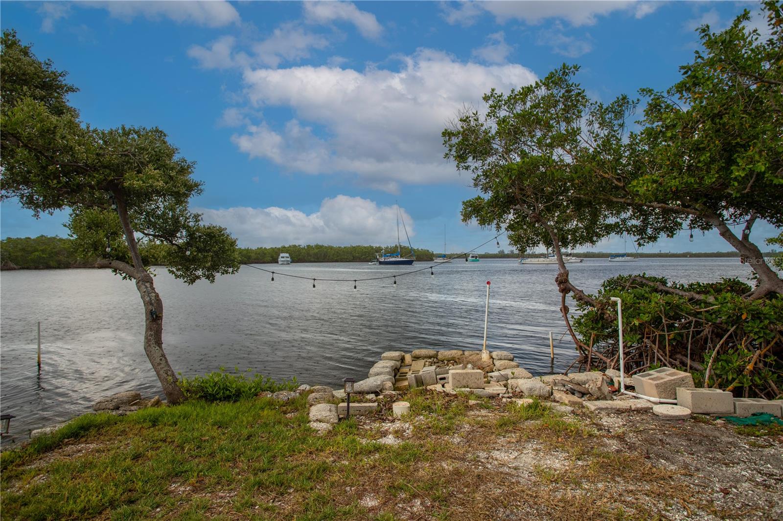 3312 W Shell Point Rd, FL