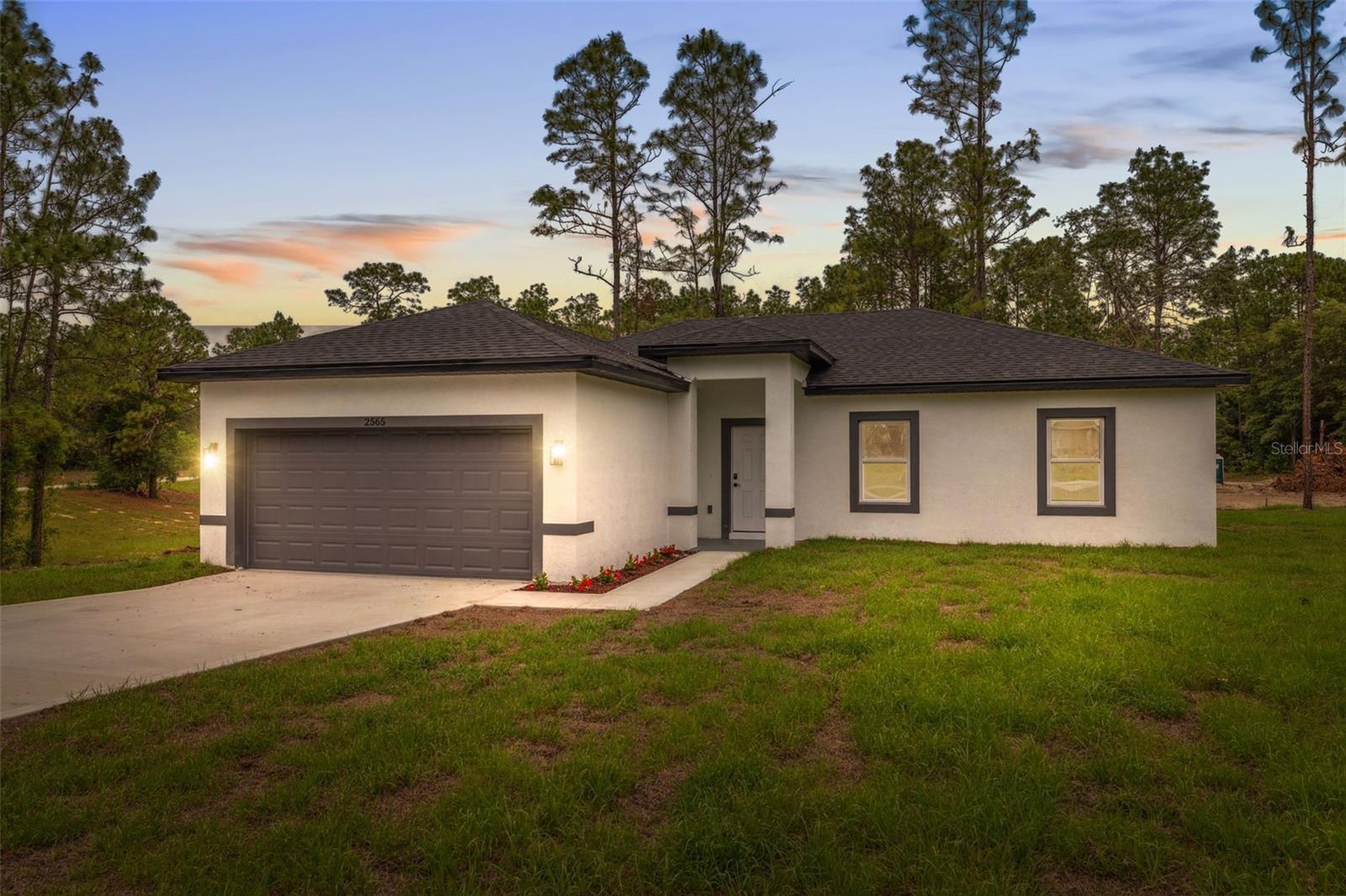 2565 Laredo Drive, FL