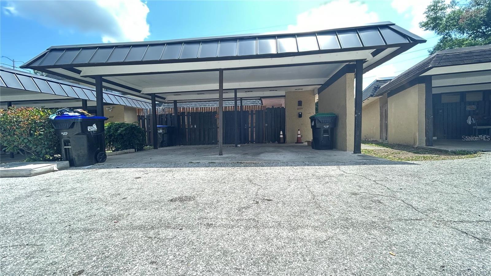 2235 Silver Pines Place, FL