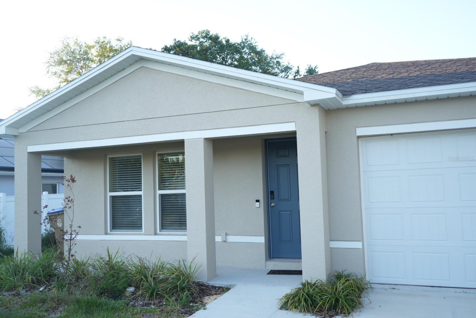 326 Medina Ct, FL