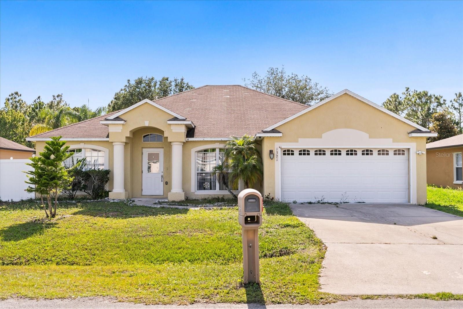 1321 Dunbarton Ct, FL
