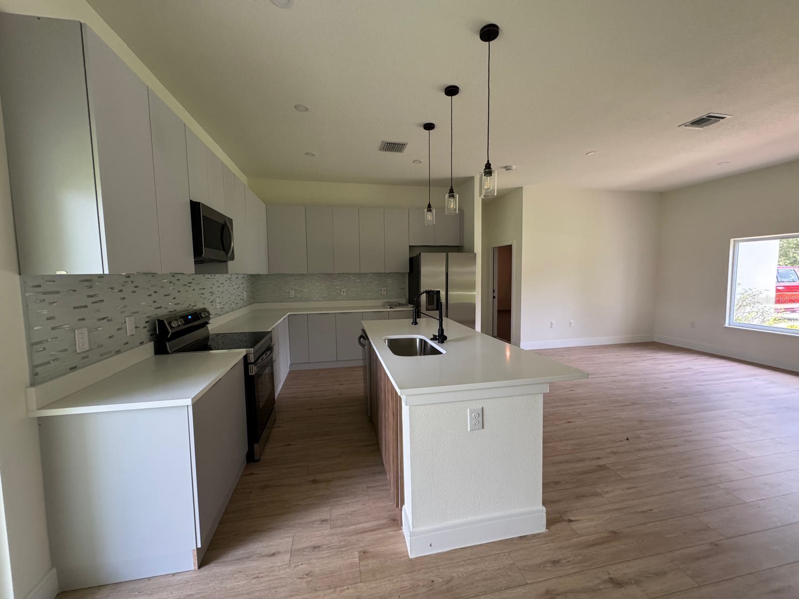 353 Warrington Boulevard, FL