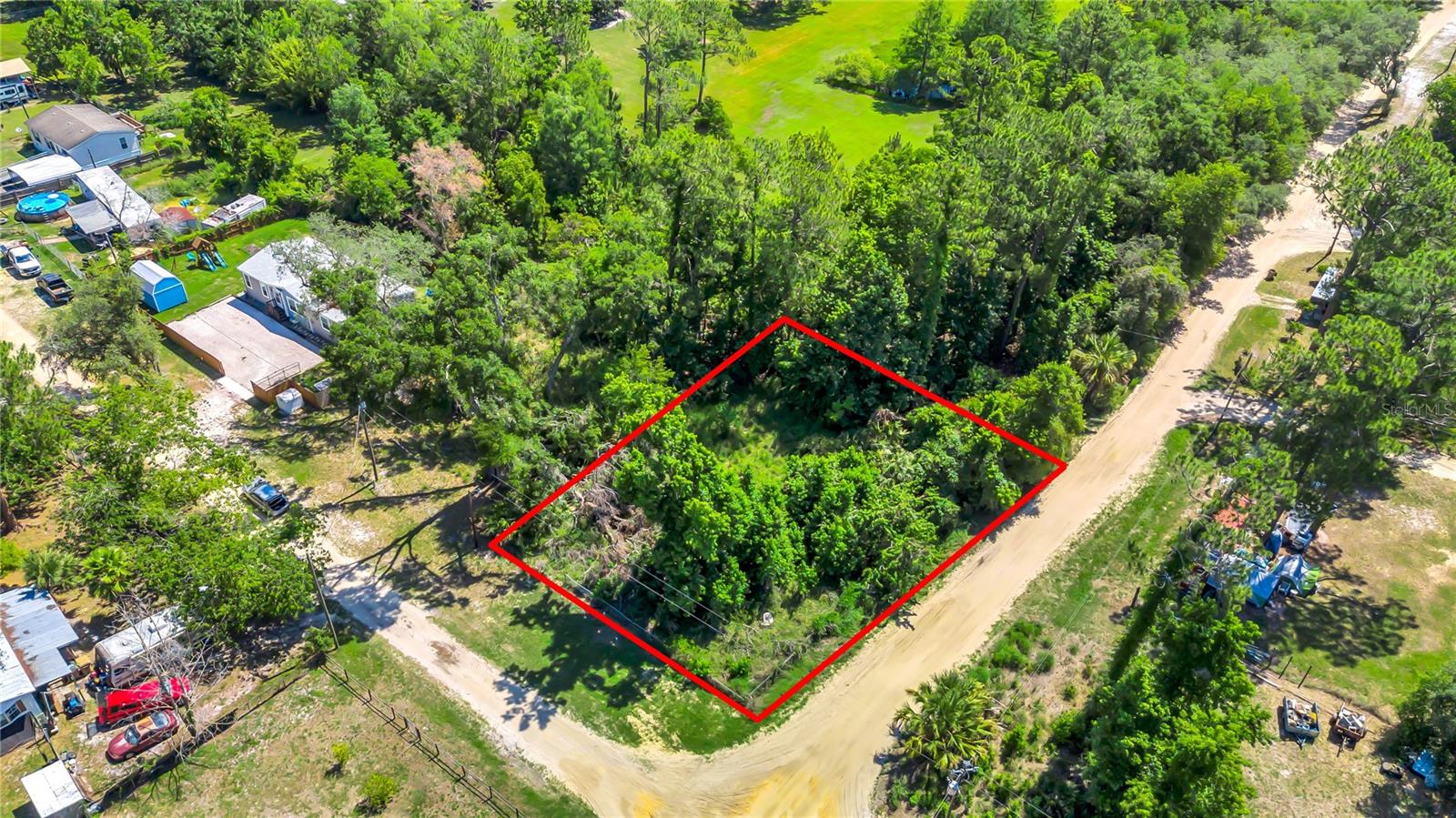 40850 Pine Tree Ln, FL