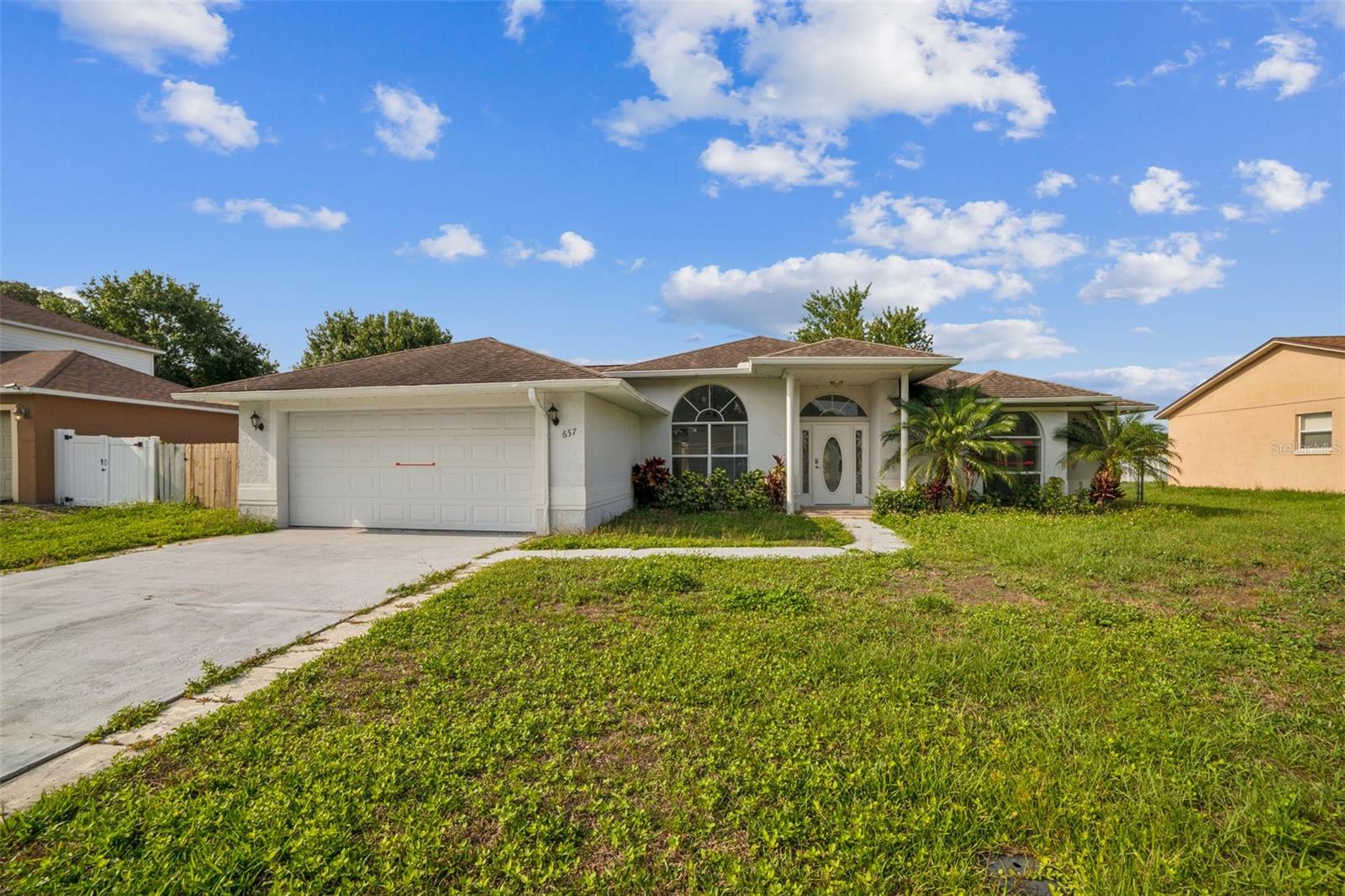 657 Mckinley Ct, FL