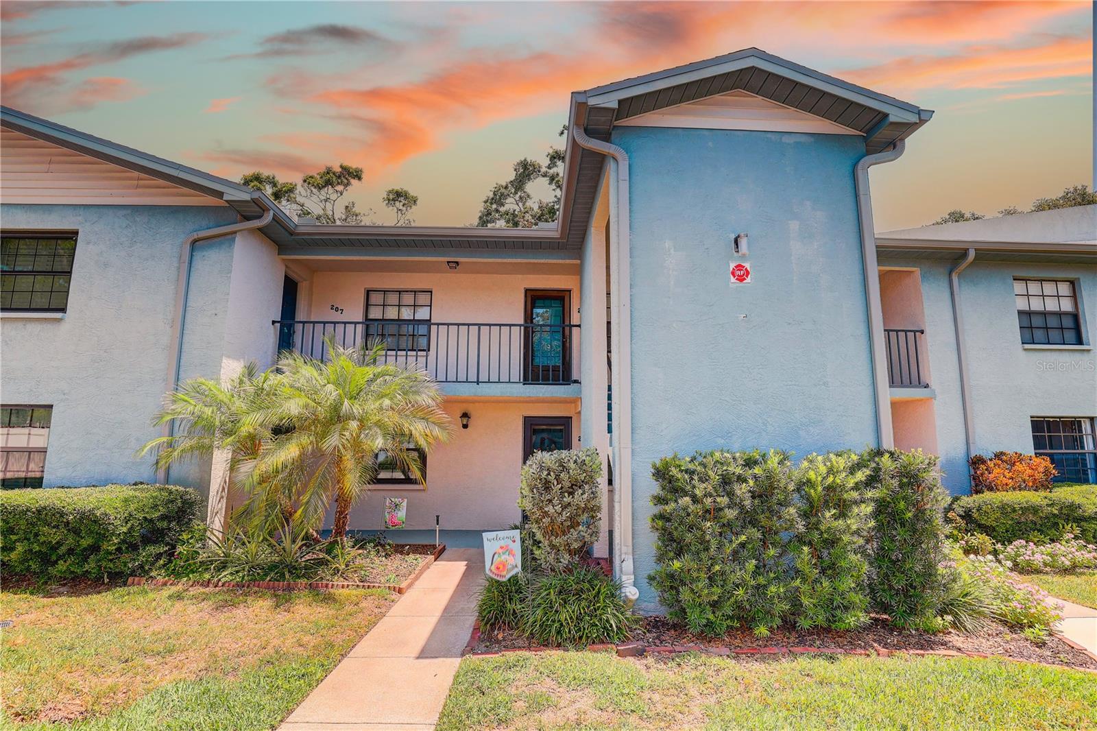 11800 Park Boulevard, FL