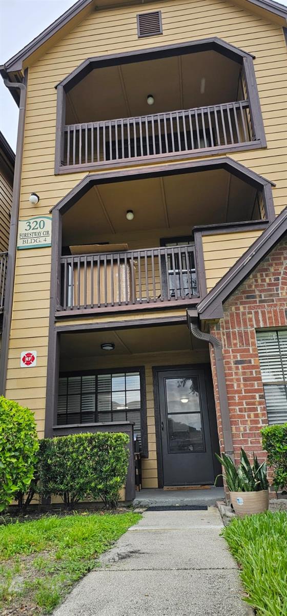 320 Forestway Cir #107, FL