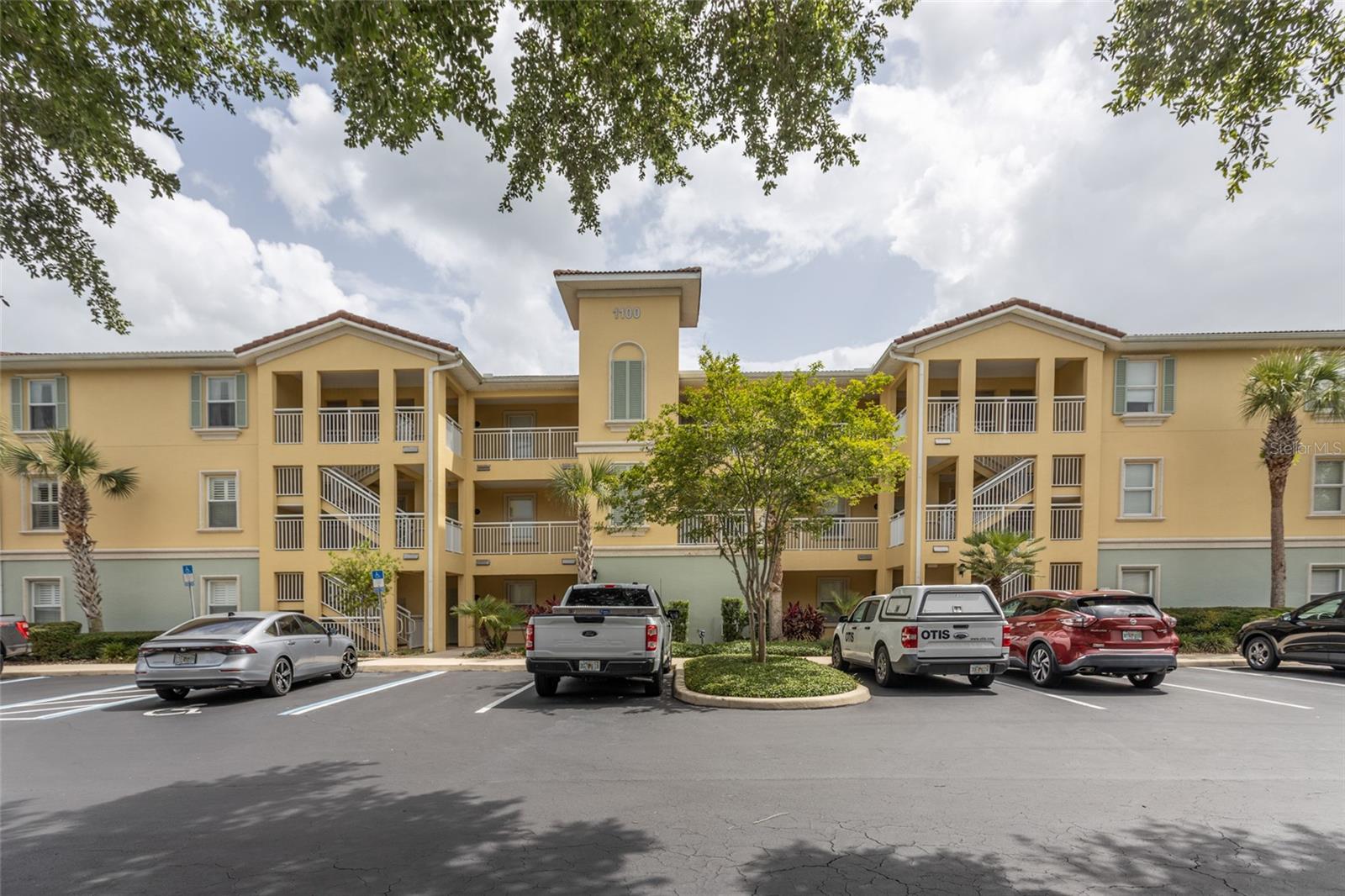 1100 Canopy Walk Ln #1113, FL