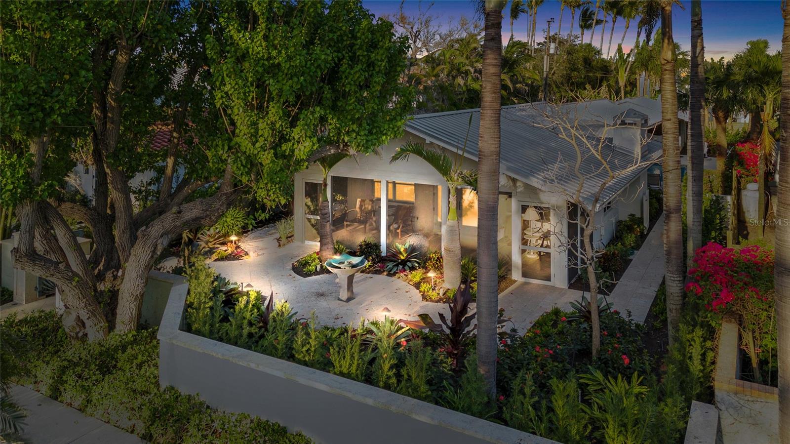 350 Gilchrist Avenue, FL