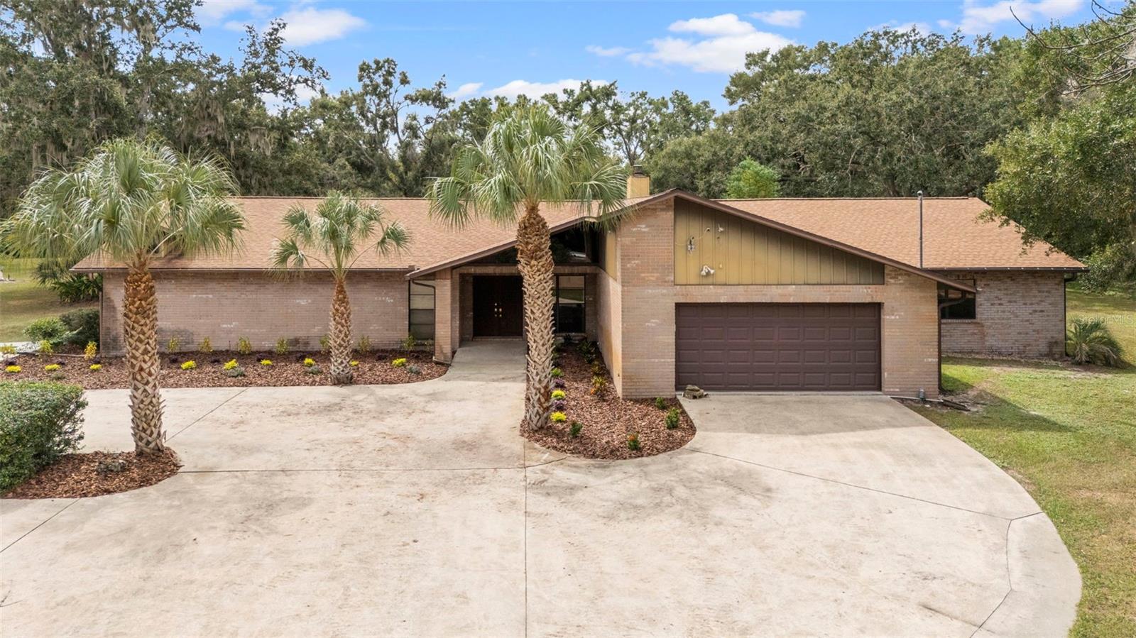 309 Hidden Lake Drive, FL
