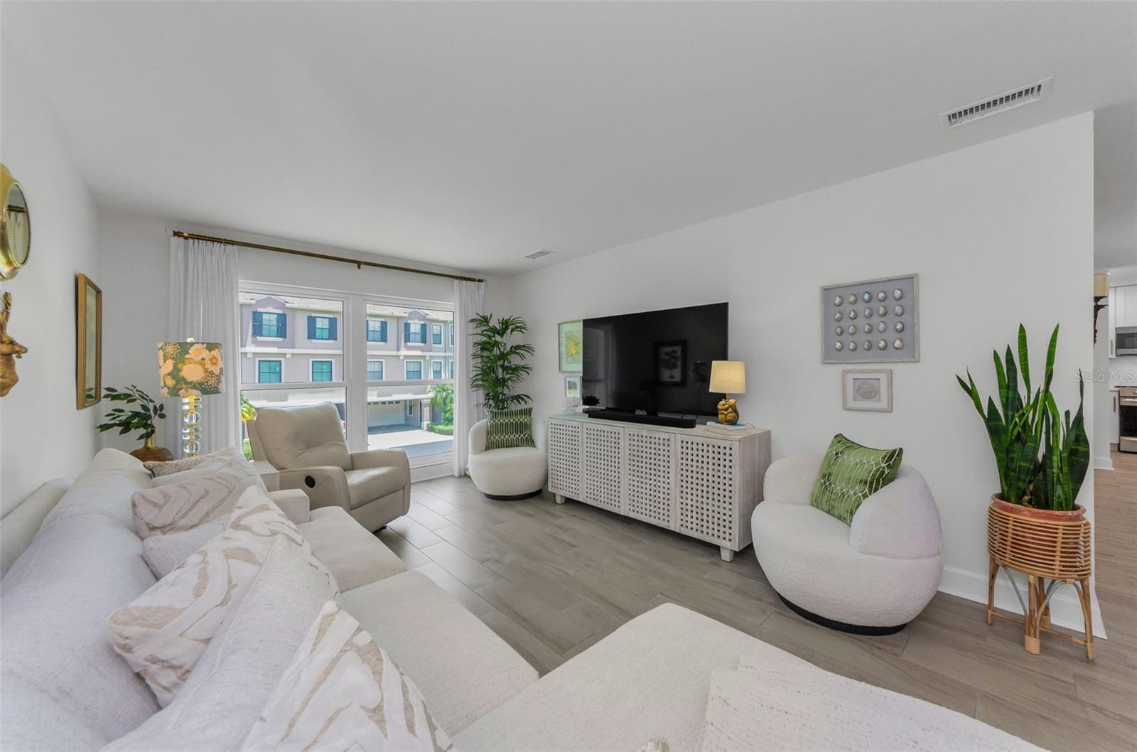 2700 Bayshore Boulevard, FL