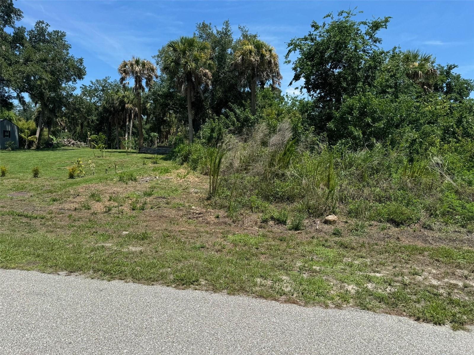 * Namatka Ave #21, FL