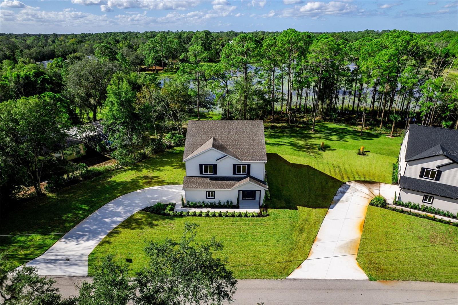 300 Mitnik Drive, FL