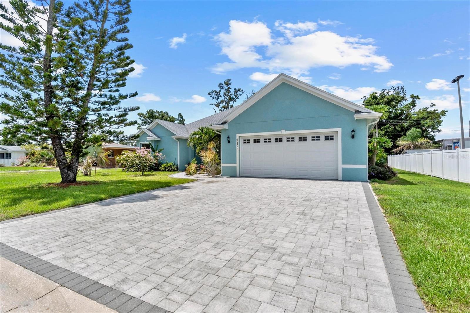 716 Laurel Avenue, FL