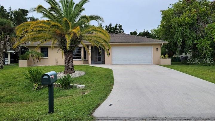 87 Mark Twain Lane, FL