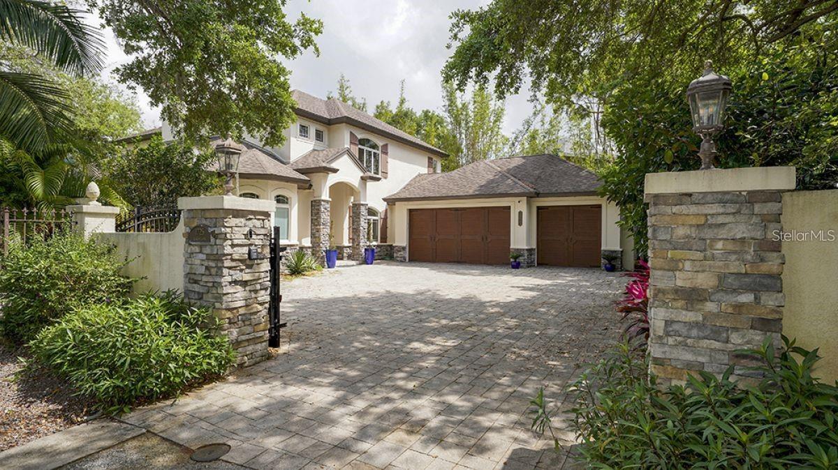 1725 Bonita Court, FL