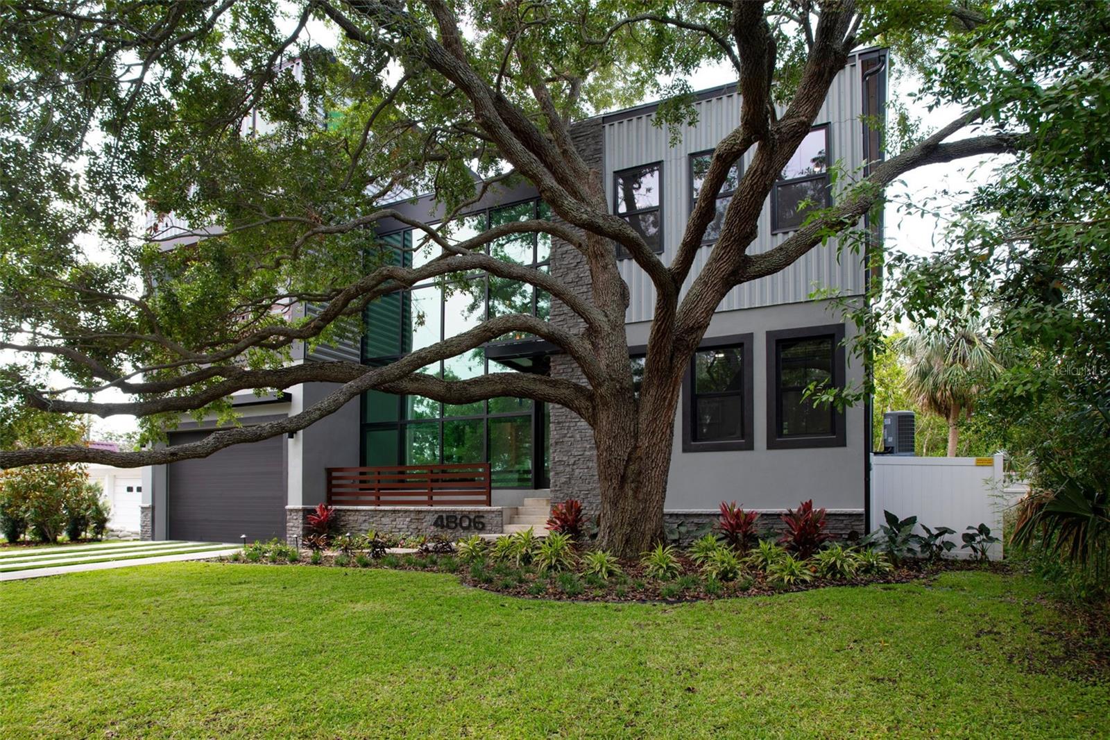 4806 Euclid Avenue, FL