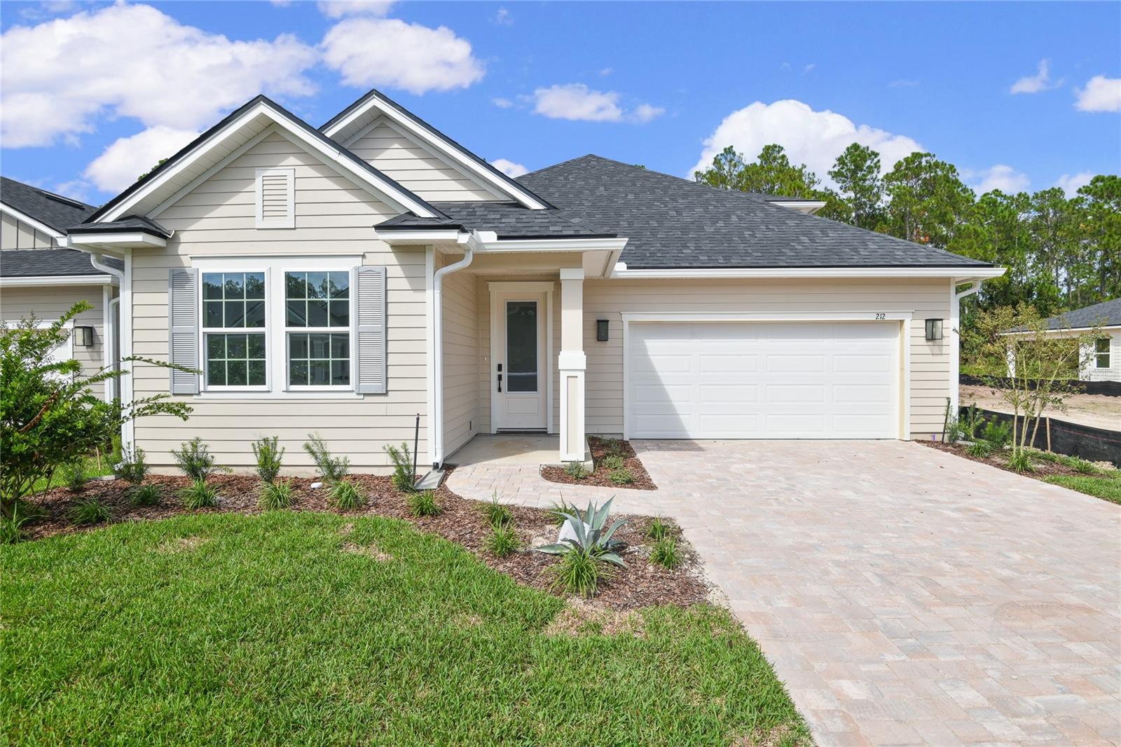 212 Thornberry Way, FL