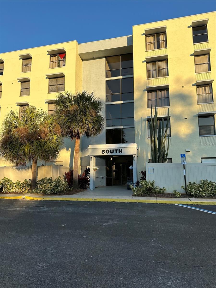 701 Madison Avenue, FL
