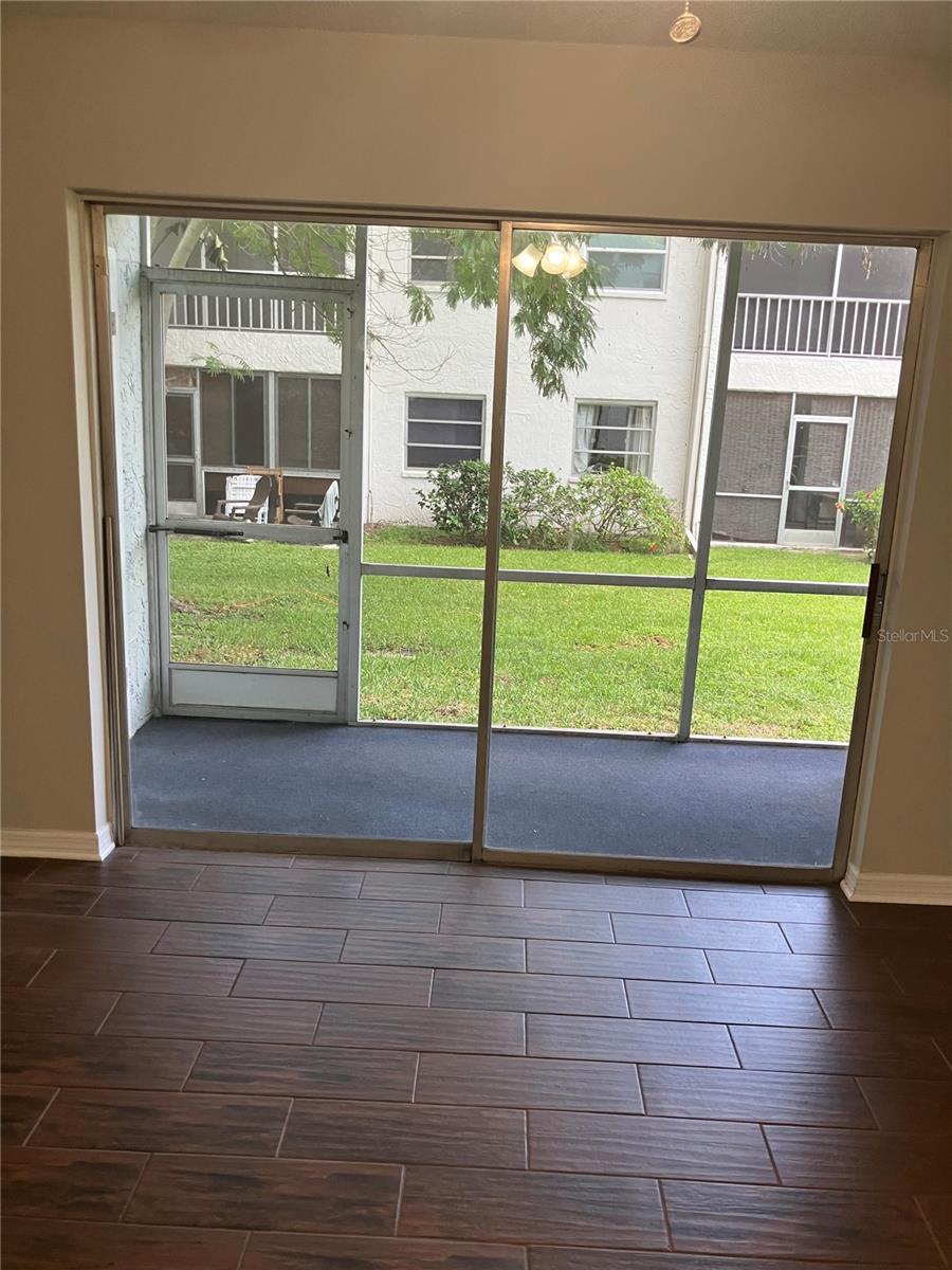 337 Mcmullen Booth Road, FL