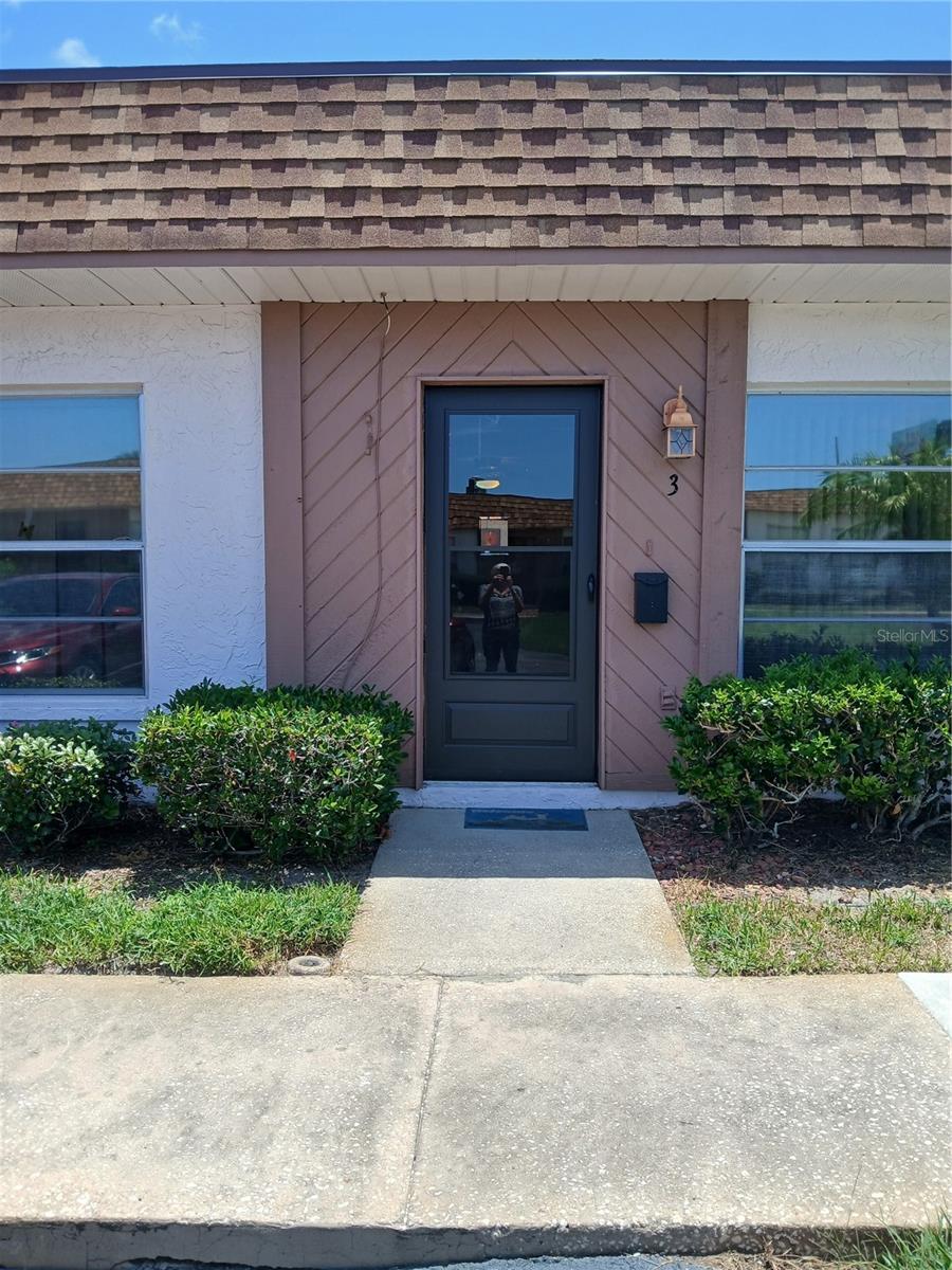 6050 Chesham Drive, FL