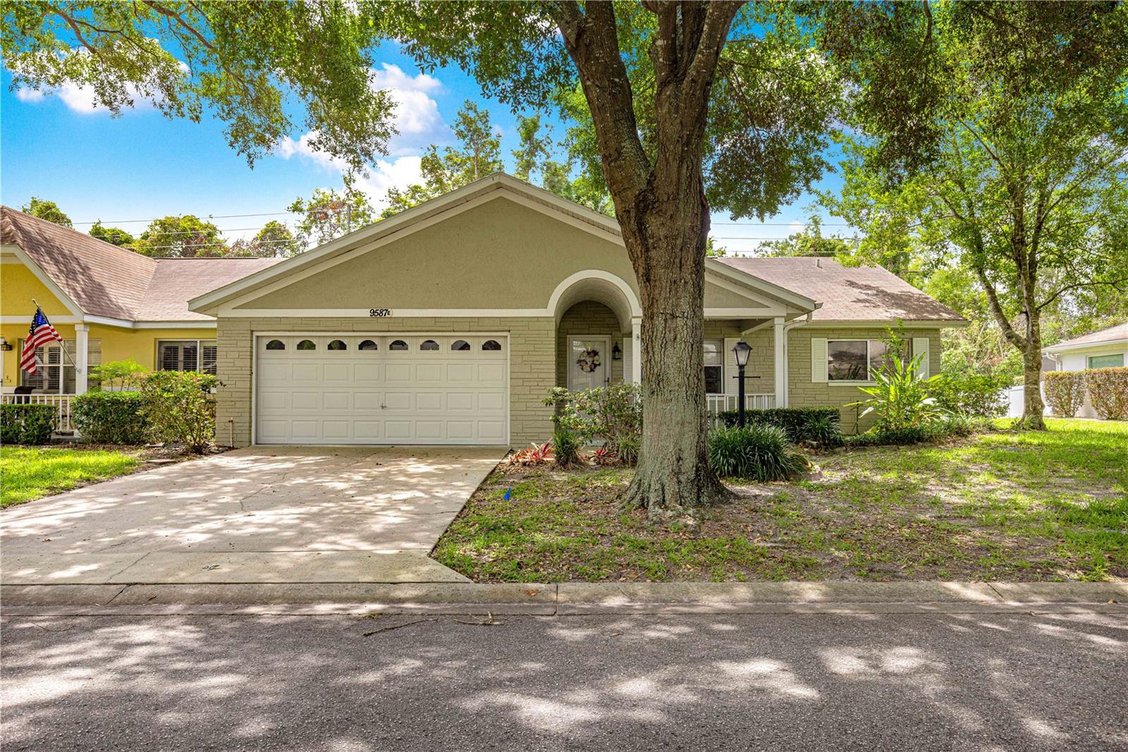 9587 Sw 84th Ter #E, FL