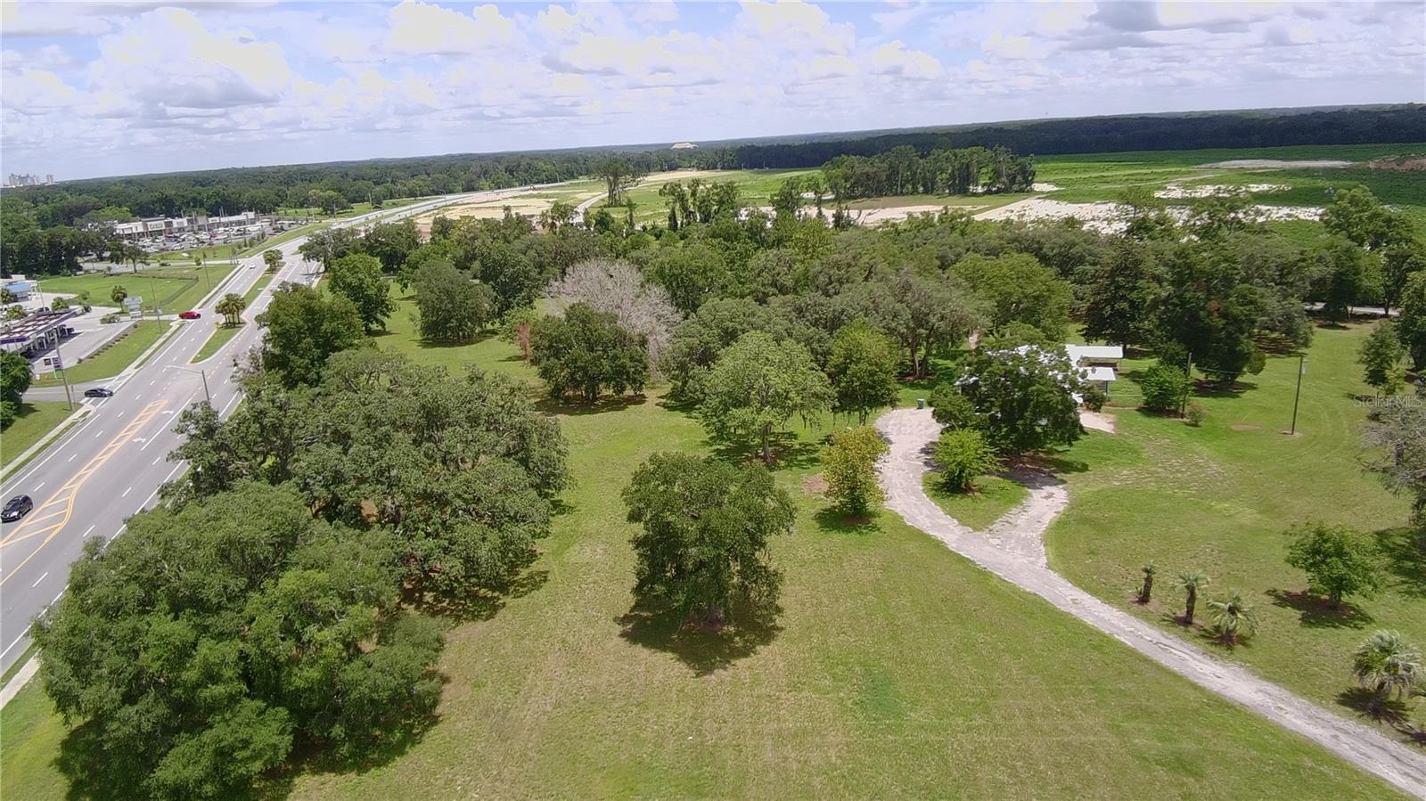 24206 Doc Karelas Dr, FL