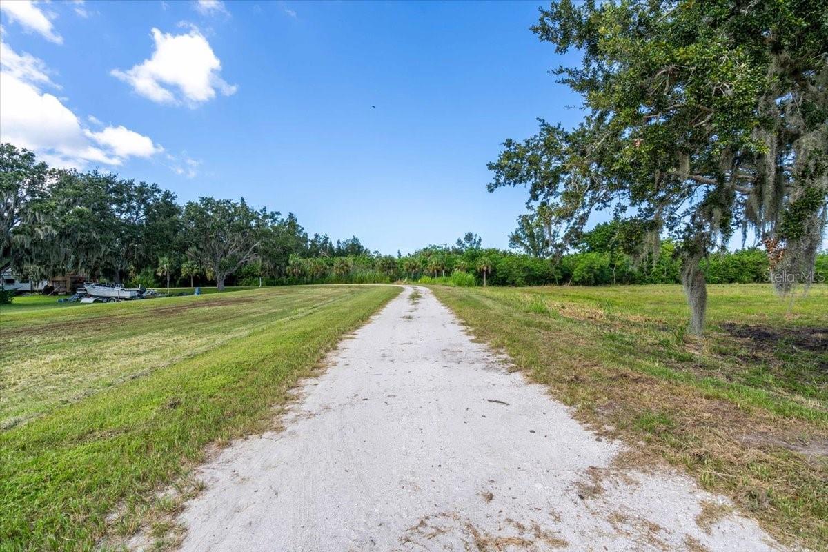 107 Tillett Pl, FL