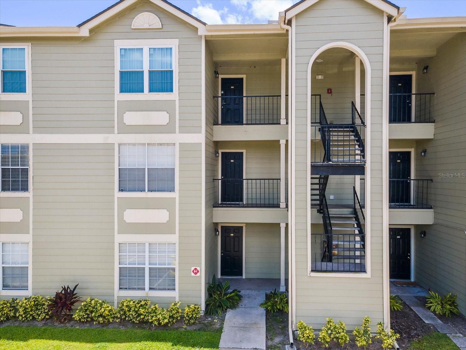 2550 Alafaya Trail, FL