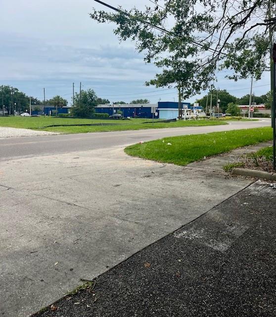 101 Main Street, FL